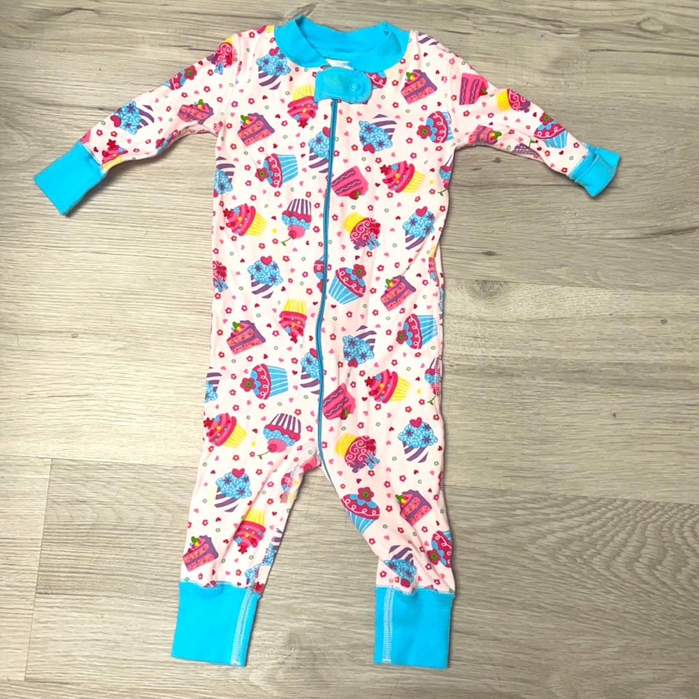 Hannah Andersson Baby Sleeper- Cupcake Pattern